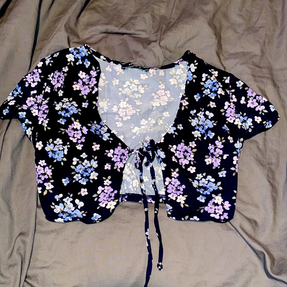Blue and purple flower print crop top
